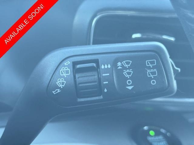 2021 Ford Explorer - $24,275