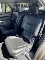 2021 Explorer Thumbnail 17