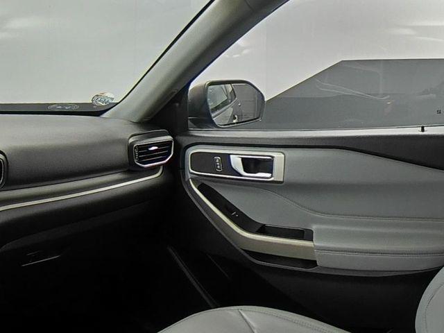 2021 Ford Explorer - $23,450