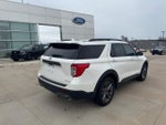 2022 Explorer Thumbnail 5