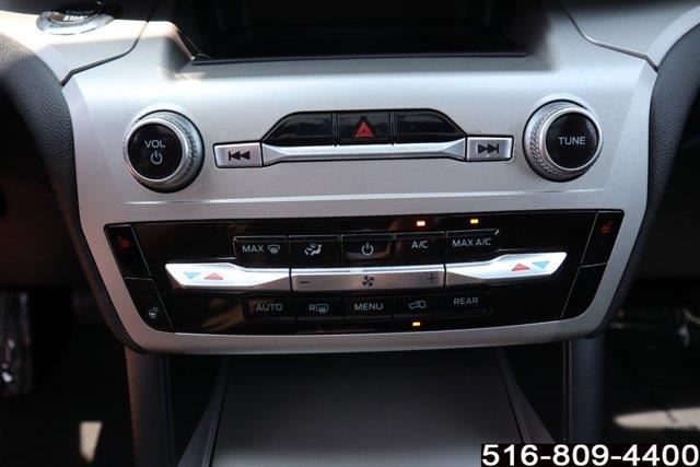 2022 Ford Explorer - $30,247