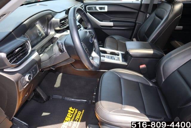 2022 Ford Explorer - $28,947