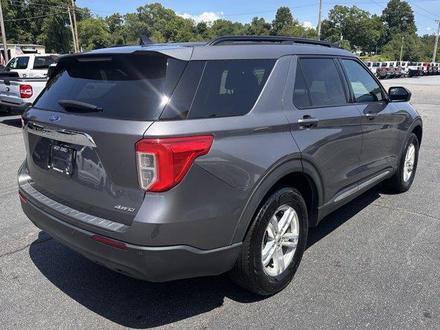 2022 Ford Explorer - $27,778