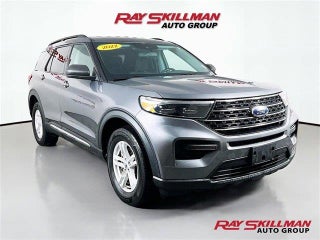 2022 Ford Explorer with Carbonized Gray Metallic Exterior