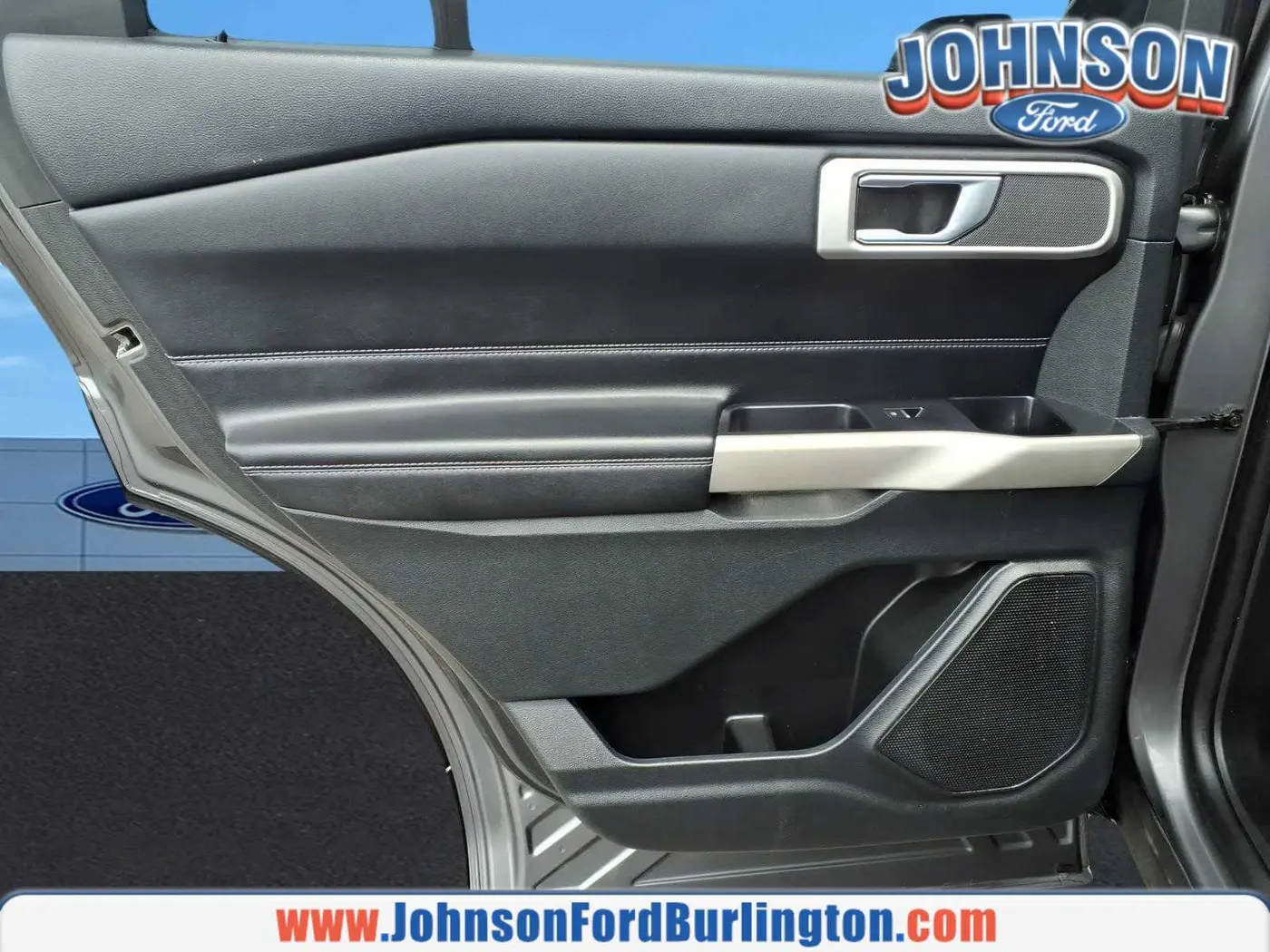 2022 Ford Explorer - $22,500