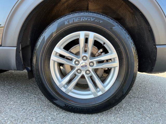 2022 Ford Explorer - $30,000