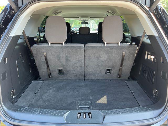 2022 Ford Explorer - $28,790