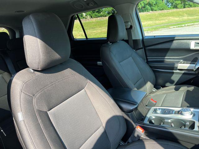 2022 Ford Explorer - $28,790