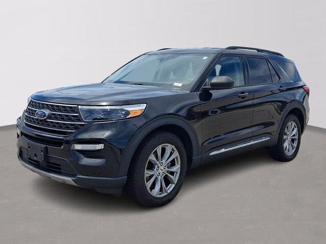 2022 Ford Explorer - $28,999