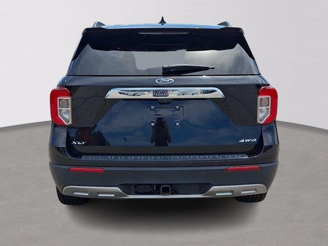 2022 Ford Explorer - $28,999
