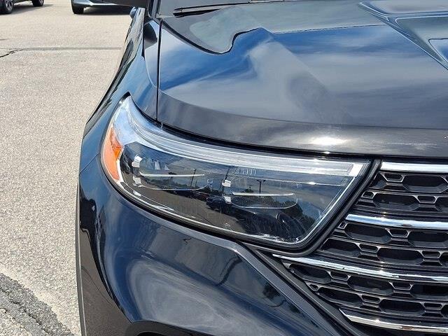 2022 Ford Explorer - $28,999