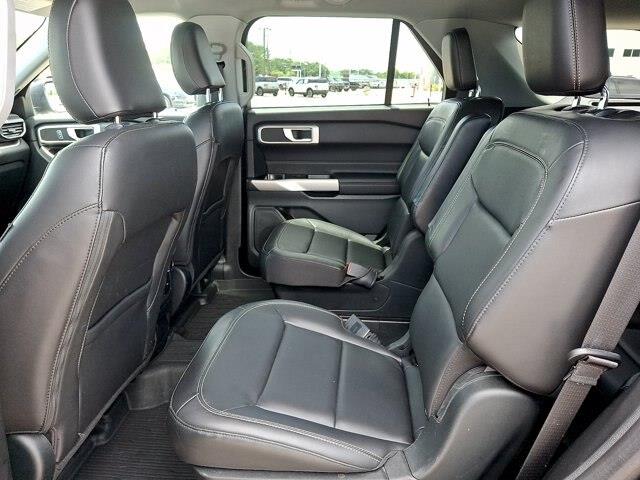 2022 Ford Explorer - $28,999
