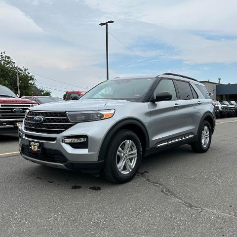 2023 Ford Explorer - $31,900