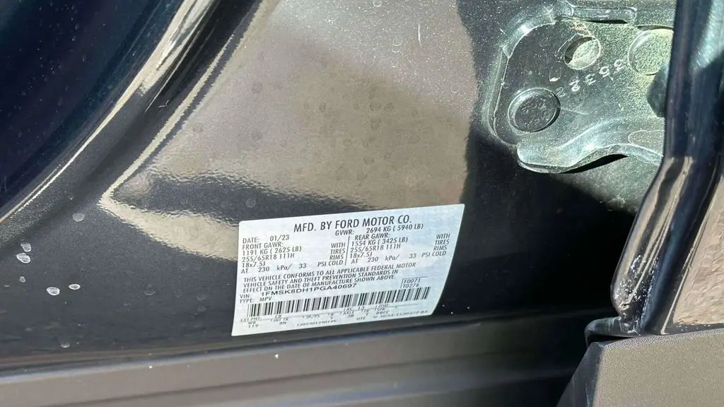2023 Ford Explorer XLT