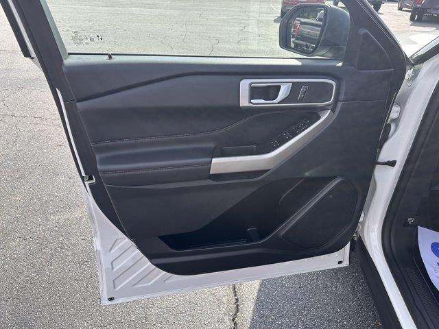 2023 Ford Explorer - $33,897