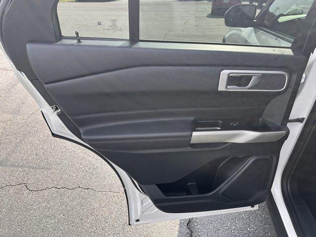 2023 Ford Explorer - $33,897