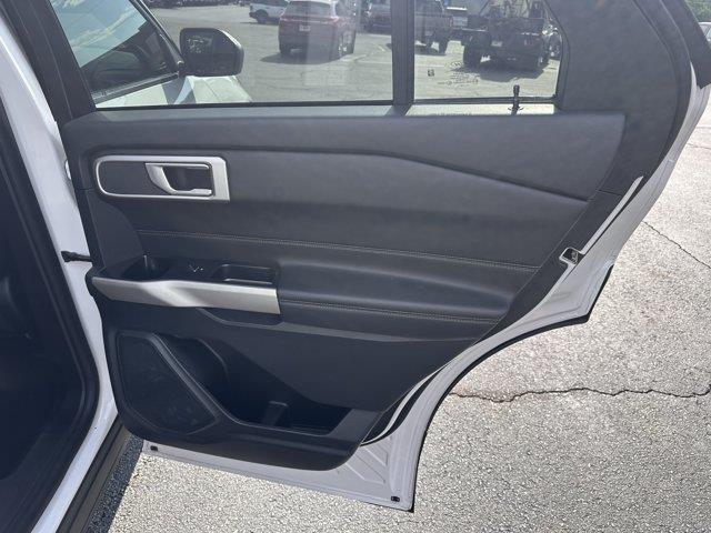 2023 Ford Explorer - $33,897