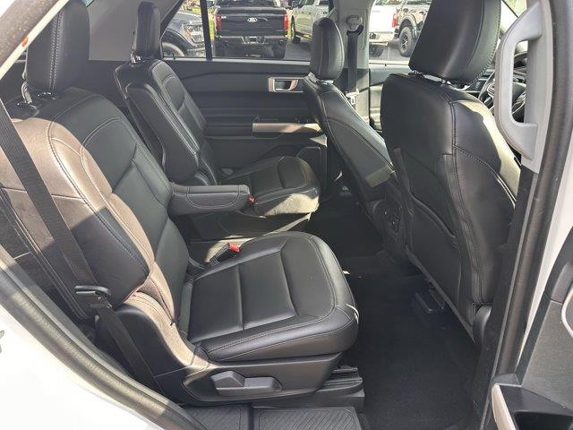 2023 Ford Explorer - $33,897
