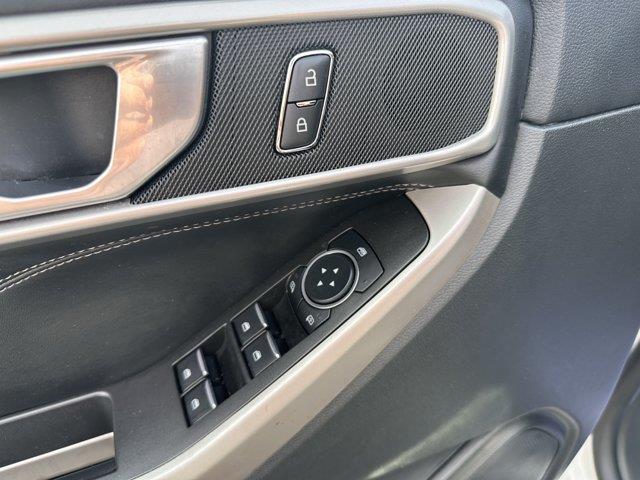 2023 Ford Explorer - $33,897