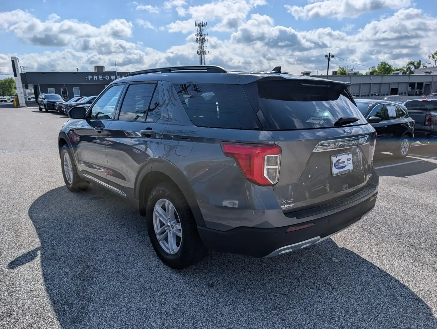 2023 Ford Explorer - $26,500