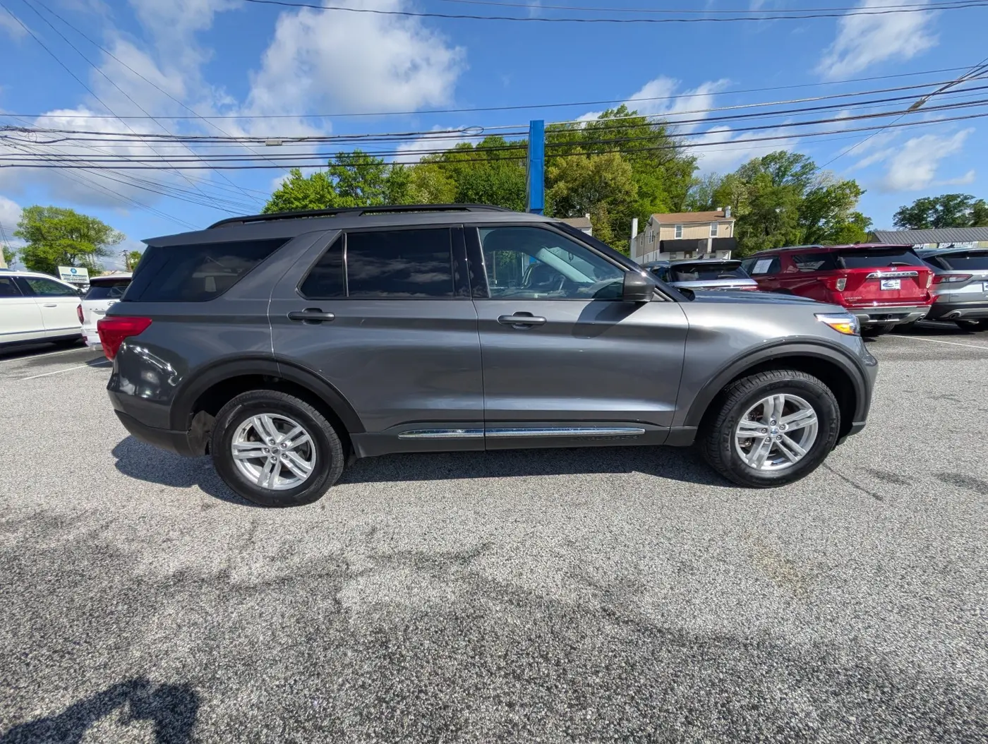 2023 Ford Explorer - $26,500