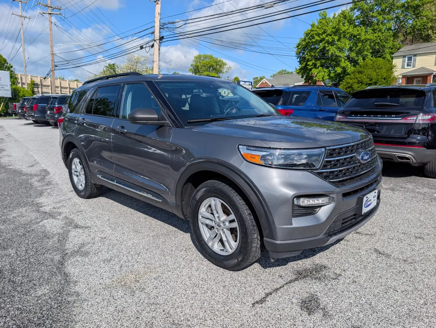 2023 Ford Explorer - $26,500