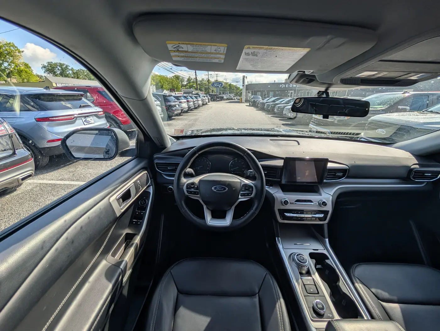 2023 Ford Explorer - $26,500