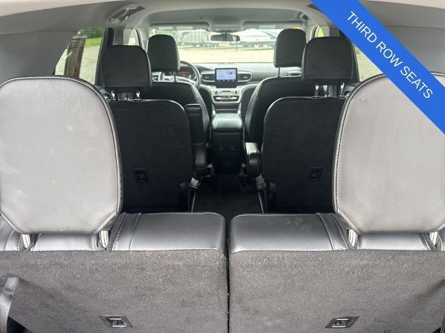 2023 Ford Explorer - $33,990