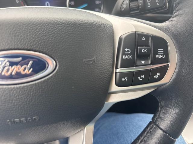2023 Ford Explorer - $33,990