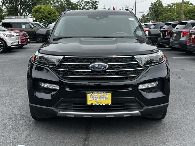 2023 Ford Explorer - $31,900