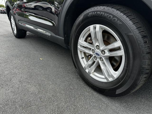 2023 Ford Explorer - $31,900