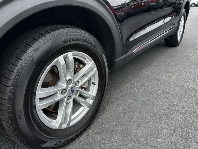 2023 Ford Explorer - $31,900