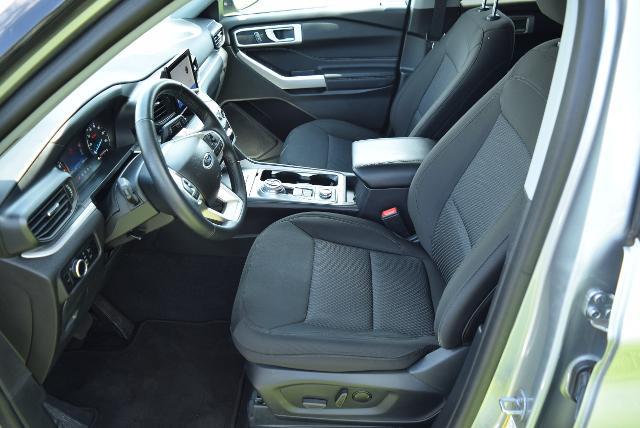 2023 Ford Explorer - $27,990