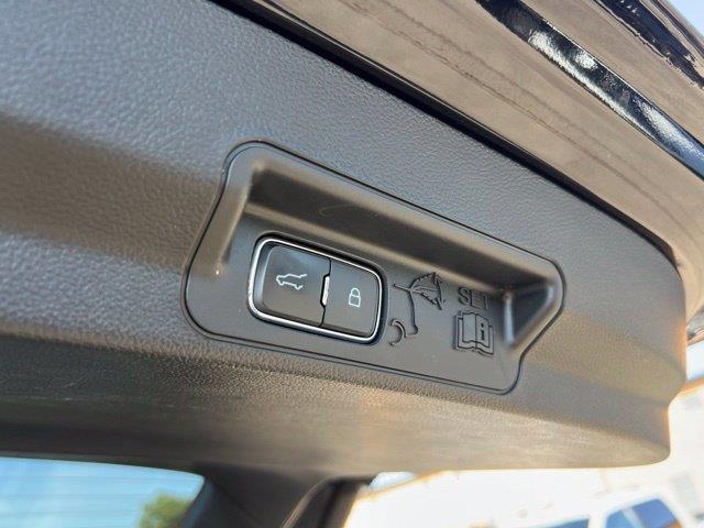 2023 Ford Explorer - $24,315
