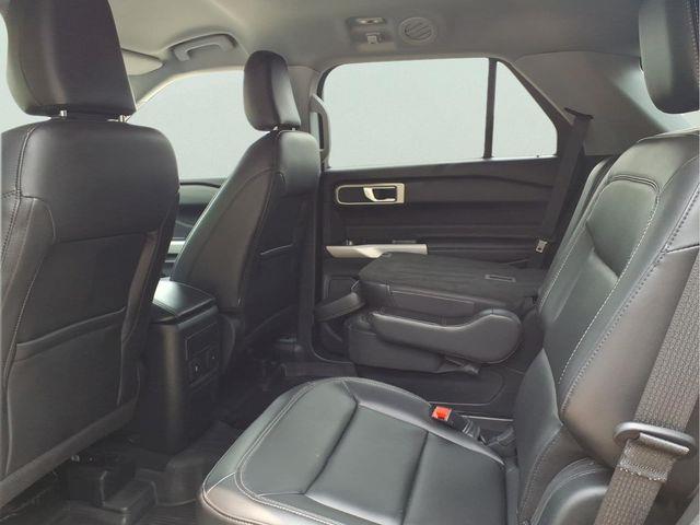2023 Ford Explorer - $27,650