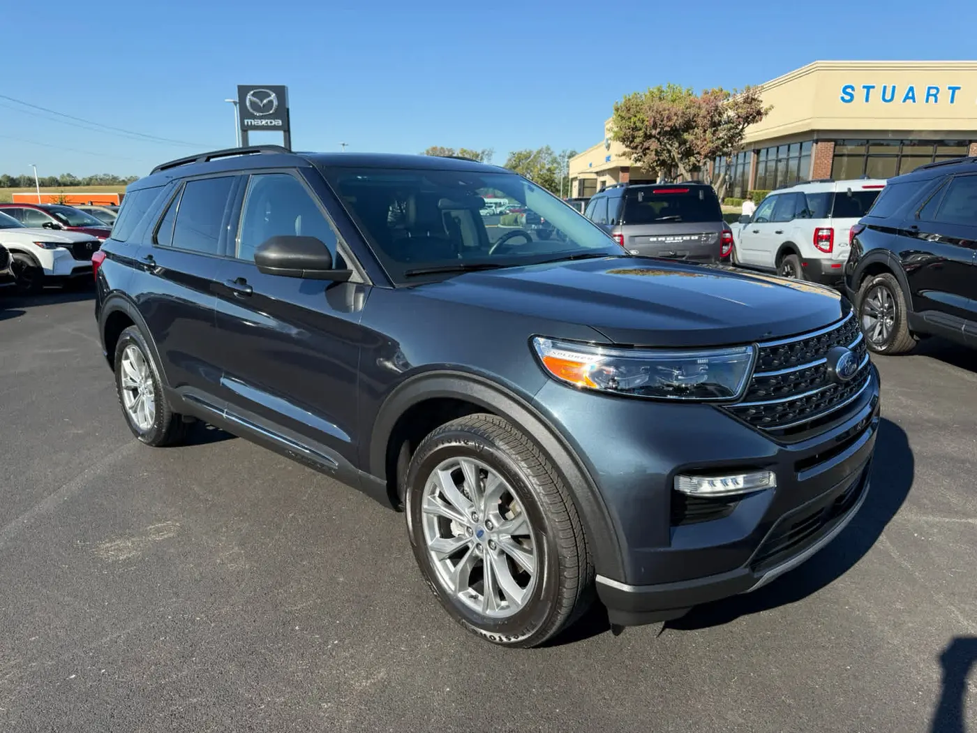 2023 Ford Explorer - $28,999