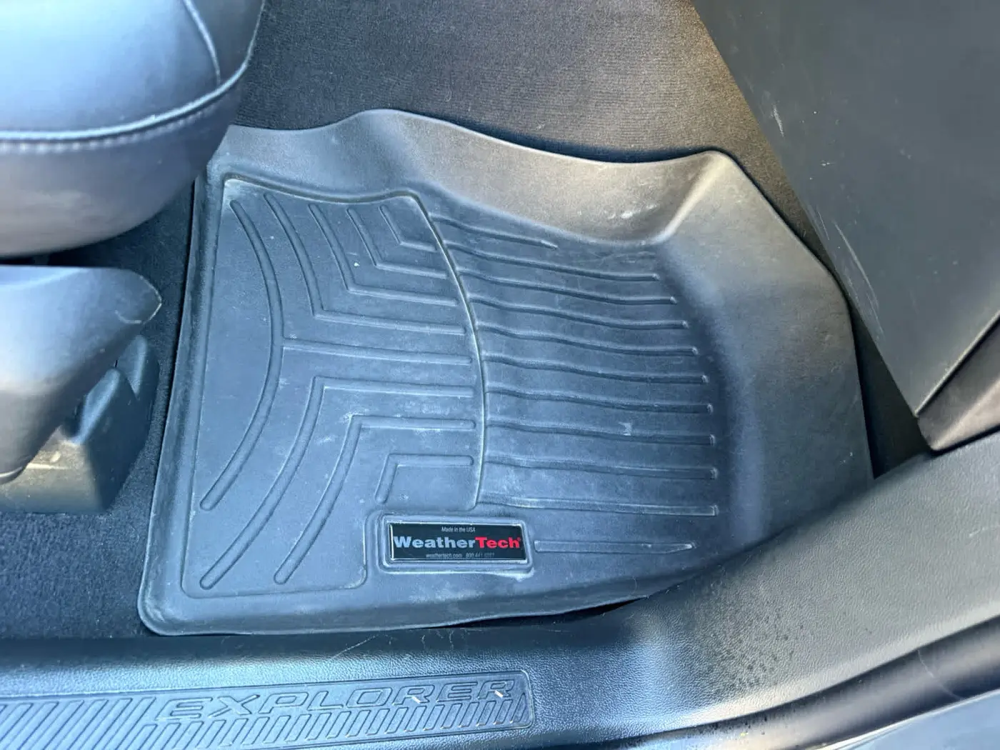2023 Ford Explorer - $28,999