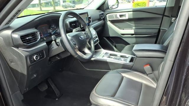 2024 Ford Explorer XLT