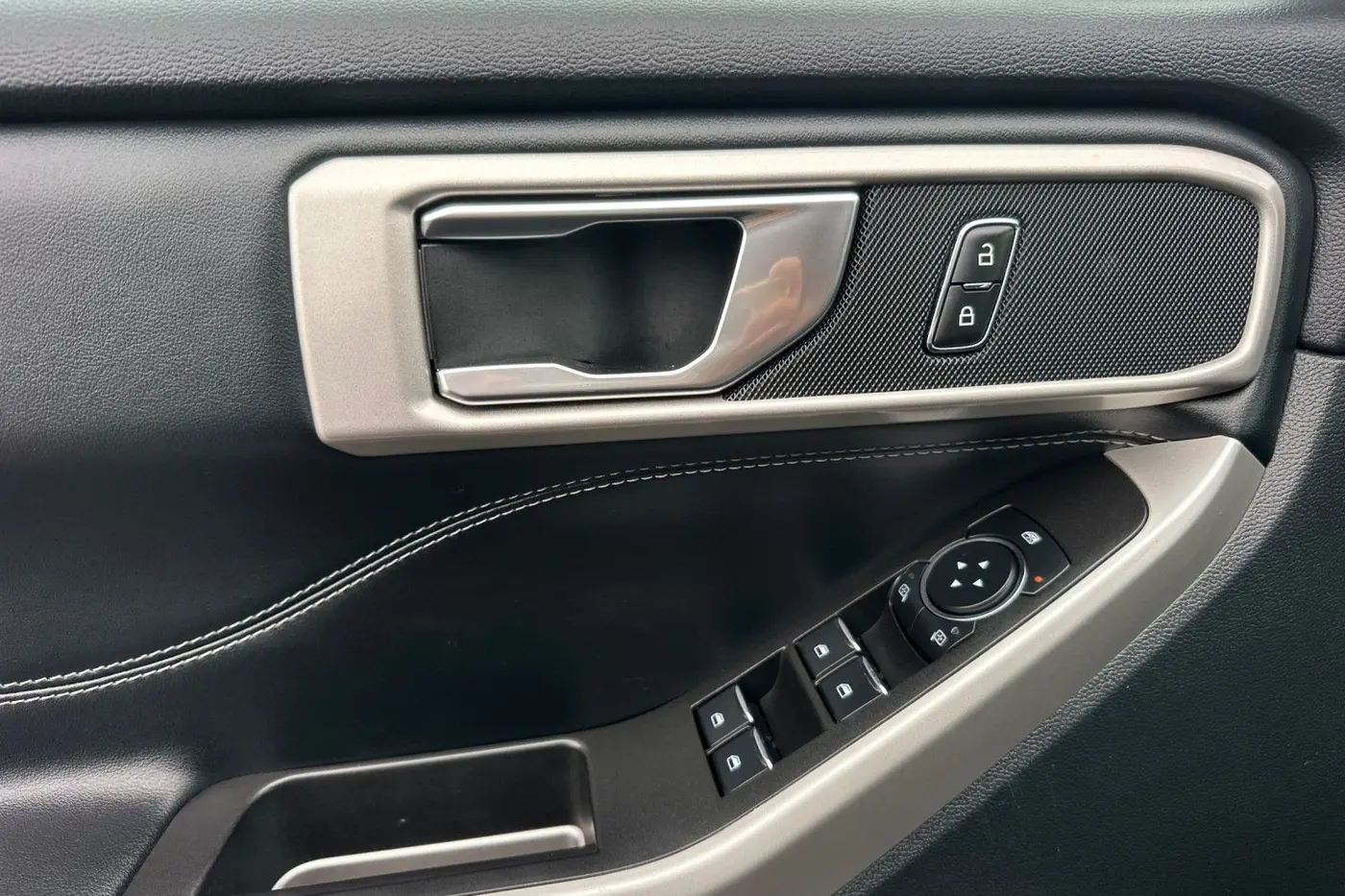 2024 Ford Explorer