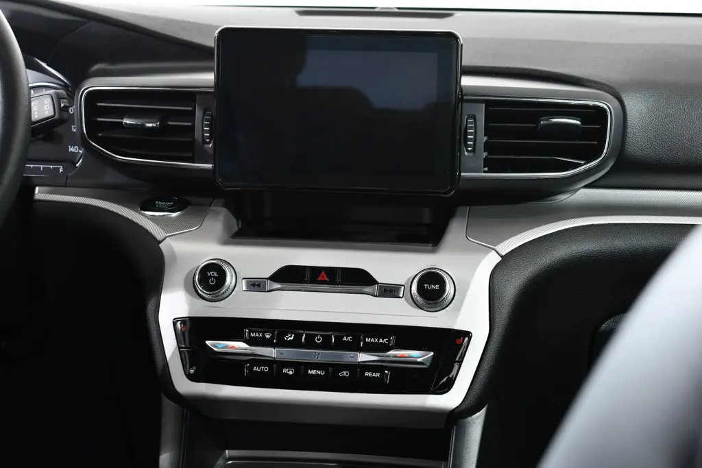 2024 Ford Explorer - $34,355