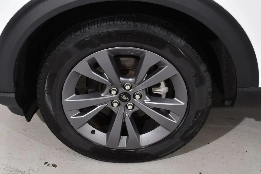 2024 Ford Explorer - $32,455