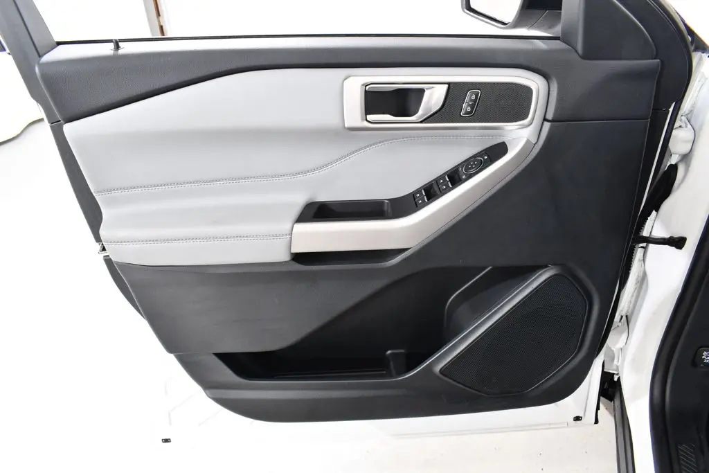 2024 Ford Explorer - $32,455