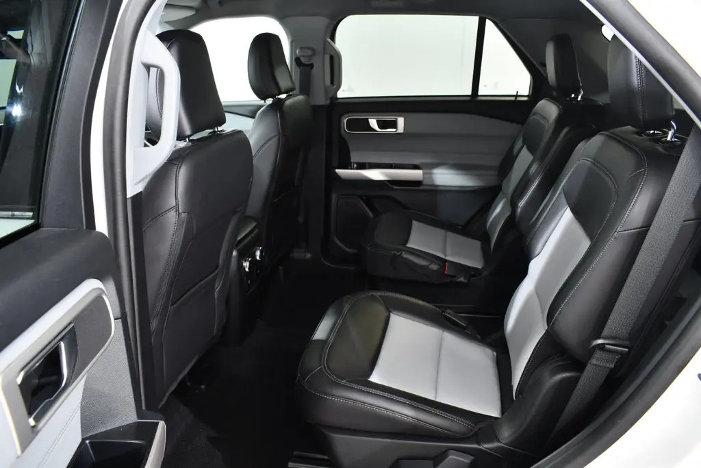 2024 Ford Explorer - $31,755