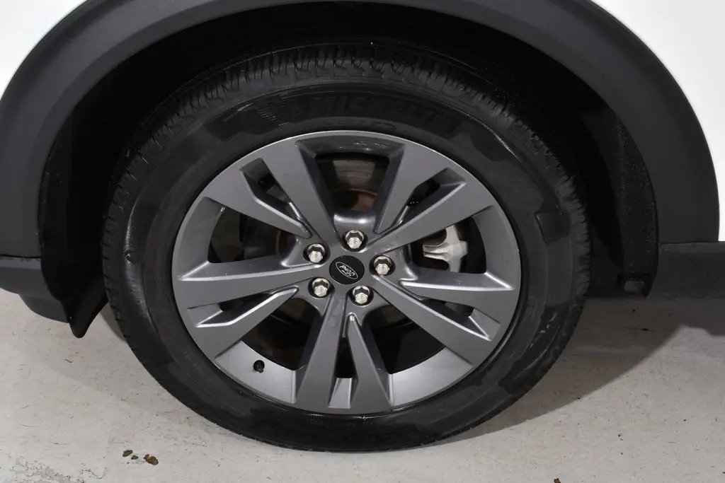 2024 Ford Explorer - $31,755