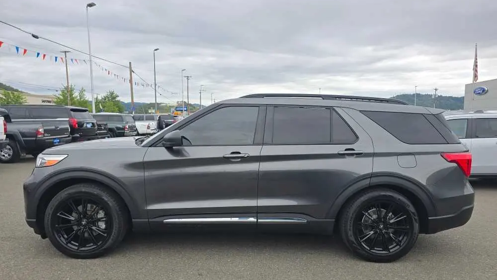 2020 Ford Explorer XLT
