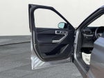 2021 Explorer Thumbnail 19