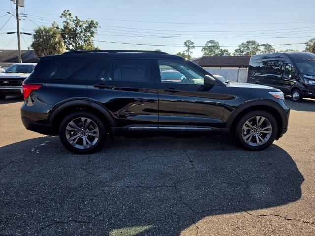 2021 Ford Explorer - $22,650