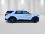 2022 Explorer Thumbnail 20