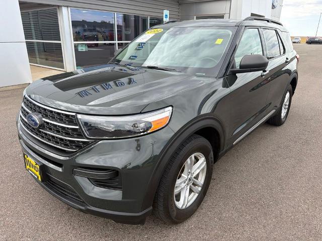 2022 Ford Explorer XLT — photo 1 of 24