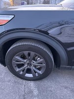 2022 Explorer Thumbnail 10